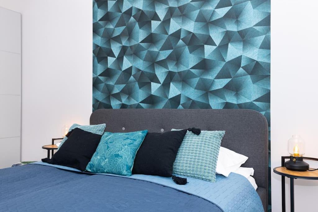Apartman Chic207 Retreat: Modern 1br Gem With Parking By Nw *